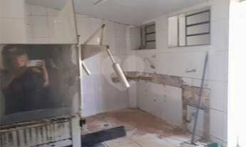 Imagem 6: Salão comercial no centro de LOUVEIRA