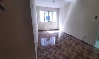 Imagem 2: Apartamento com dois quartos, reformado, Tomas Coelho