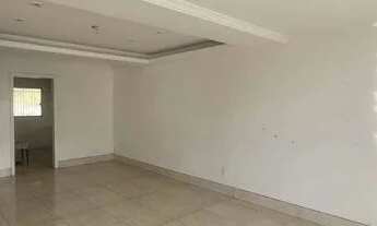 Imagem 3: Casa para aluguel, 5 quartos, 2 suítes, 6 vagas, Buritis - Belo Horizonte/MG