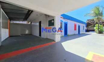 Imagem 4: Prédio comercial no bairro Antônio Bezerra em Fortaleza, CE