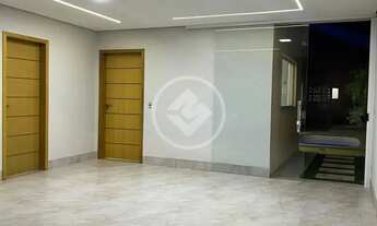 Imagem 2: BELA CASA NOVA NO BAIRRO SANTA ROSA COM ESTILO CONTEPORÂNEO! OFERECE PRATICIDADE NA INTEGR