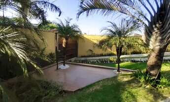 Imagem 2: Linda casa de 3 quartos, piscina e amplo quintal em área central de Valinhos - SP