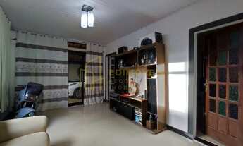 Imagem 7: Casa Aconchegante com Lazer Completo em São Francisco Serra, Não Perca!