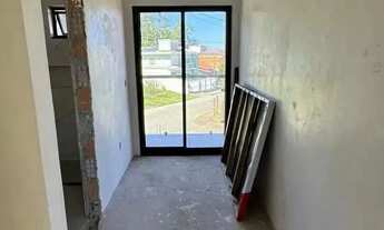 Imagem 4: Geminado com 3 dormitório sendo 1 suíte e 2 vagas - Petrópolis