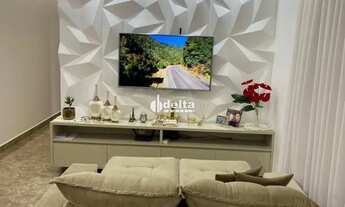 Imagem 2: Apartamento disponível para venda no bairro Jardim das Palmeiras em Uberlândia-MG