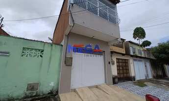 Imagem: Casa duplex no bairro Antônio Bezerra em