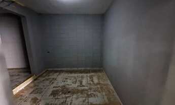 Imagem 3: Galpão 290m pe direito alto 2 banheiros para locação em Barueri