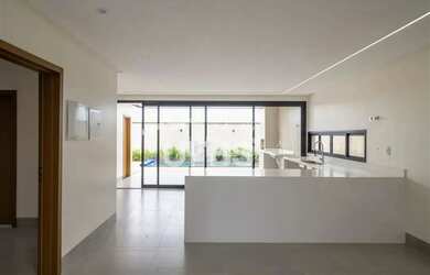 Imagem 3: Jardins Barcelona - Casa de Condomínio 4 quartos, sendo 4 suítes