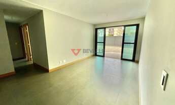 Imagem 2: Apartamento à Venda em Botafogo RJ: 4 Quartos, 2 Suítes, 4 Banheiros, 2 Vagas