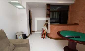 Imagem 3: Apartamento para Aluguel - Catete, 2 Quartos, 74 m2