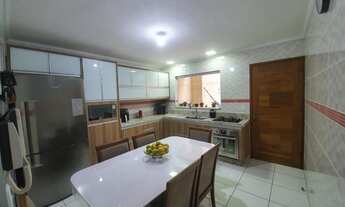 Imagem 7: Oportunidade ! Maravilhoso Sobrado 02 dorms sendo 02 suítes com sacada mais 02 vagas e chu