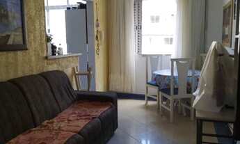 Imagem 2: Apartamento com 1 Dormitório a 80 metros da Praia à Venda 62m²