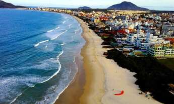 Imagem 7: Apartamento totalmente mobiliado, 300m da praia e centrinho dos Ingleses, 2 dormitórios (1