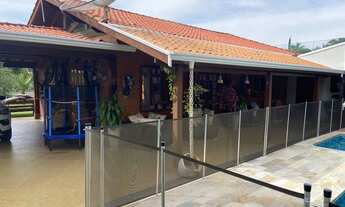 Imagem 2: Casa de condomínio térrea para venda com 240 metros quadrados com 4 quartos