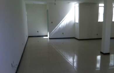 Imagem 16: Sala/Conjunto para aluguel possui 300 metros quadrados em Barra - Salvador - Bahia