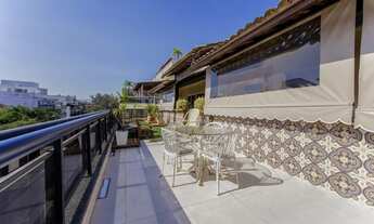 Imagem 6: Excelente cobertura única linear com 435 m2, revê reformada em ótima rua do Recreio