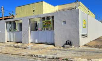 Imagem 3: Vendo Ótima Casa de Esquina de 3 quartos Escriturada e Aceita Financiamento