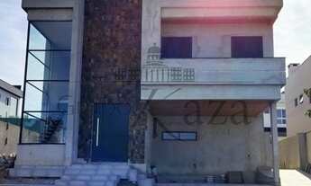 Imagem 4: Casa com piscina no Alphaville ll 330 mts (nova e com estrutura para elevador