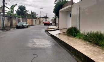 Imagem 3: Casa de condomínio para venda possui 80 m² com 2 quartos em Santa Amélia - Maceió - AL