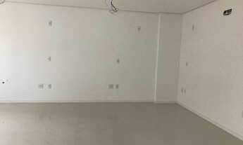 Imagem 7: Sala maravilhosa na região central de Florianópolis