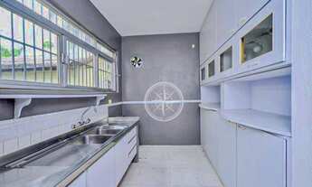 Imagem 7: Casa charmosa no Pacaembu com 280m²de área construída, 450 m²área do terreno, 3 dormitório