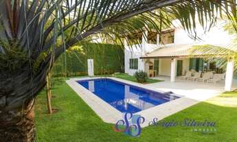 Imagem 3: Casa no bairro Dunas alto padrão com 3 suítes, piscina e deck com churrasqueira