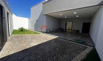 Imagem 3: Casa nova, com 3 quartos, área externa, lazer com churrasqueira, no Alto Umuarama - Uberlâ