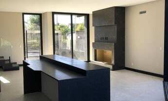 Imagem 5: Sobrado com 3 dormitórios à venda, 160 m² por R$ 1.690.000,00 - Morrinhos - Garopaba/SC