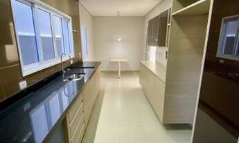 Imagem 7: LINDA CASA COM ARMÁRIOS - FLORADAS DA SERRA