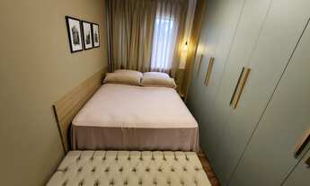 Imagem 2: Apartamento para venda possui 48 metros quadrados com 2 quartos em Bigorrilho - Curitiba