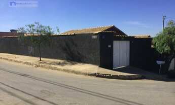 Imagem: Casa à venda em Esmeraldas/MG