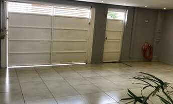 Imagem 2: Vendo casa avaliada a 300 mil por apenas 245.000