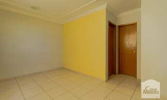 Imagem 3: Apartamento à Venda - Cabral, 2 Quartos, 45 m²