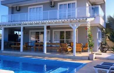 Imagem 2: Casa com piscina em Zimbros para 16 pessoas, a 500 metros do mar