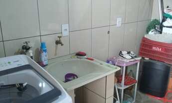 Imagem 3: Casa com 2 Quartos e 2 Banheiros a Venda, 95m2. - JD AMANDA - Por R$ - 250.000.00