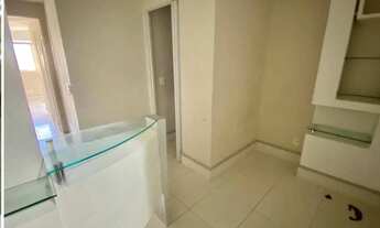 Imagem 2: Sala comercial na Av. Reta da Penha, Praia do Canto, frente, sol manhã