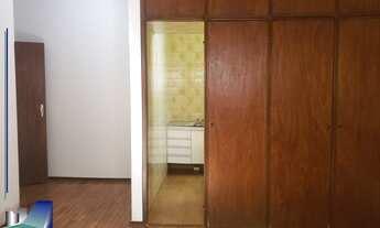 Imagem 3: Casa Residencial/Comercial localização Excelente 4 vagas de garagem