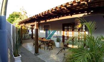 Imagem 6: Casa linear, em terreno plano de 360m²