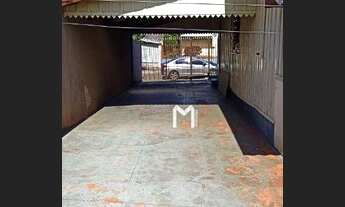 Imagem 2: Casa para alugar com 3 dormitórios em Bandeirantes, Londrina cod:CA2886