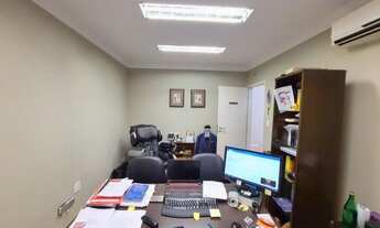 Imagem 4: Sobrado com 5 dormitórios à venda, 260 m² por R$ 3.100.000,00 - Sumaré - São Paulo/SP