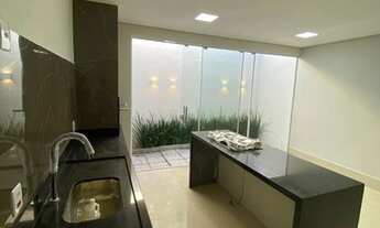 Imagem 2: Casa de condomínio para venda tem 100 metros quadrados com 2 quartos