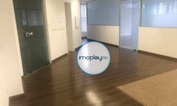 Imagem 2: Excelente Conjunto Comercial com 155m ² de área útil em vão livre e 4 vagas de garagem