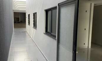 Imagem 4: Casa para venda tem 160 metros quadrados com 4 quartos em Segismundo Pereira - Uberlândia