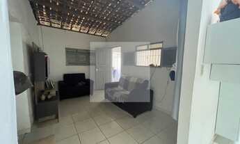 Imagem 2: Casa a venda no bairro 13 de Maio