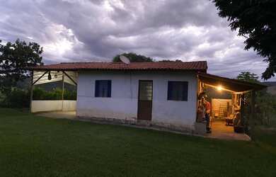 Imagem 5: Sítio para Venda, Brumadinho / MG, bairro rural, 2 dormitórios, 1 banheiro, 3 vagas de gar