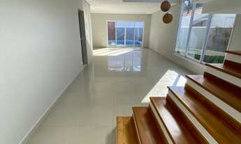 Imagem 6: LINDA CASA COM ARMÁRIOS - FLORADAS DA SERRA