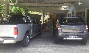 Imagem 3: Casa com 4 quartos 3 suítes, suíte master com hidromassagem e closet, 4 vagas de garagem