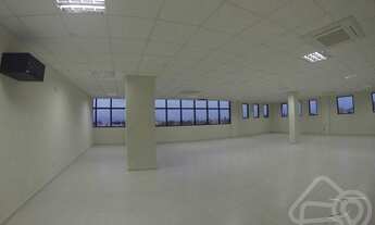 Imagem 3: Sala Comercial para Locação em Florianópolis, Cachoeira do Bom Jesus, 9 vagas