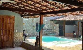 Imagem 2: Linda casa duplex no Maravista - 5 quartos, sendo 2 suítes e piscina com hidro