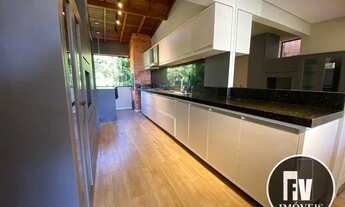 Imagem 3: AMORES GARDEN - Apartamento Vista Mar 2 Suítes Semi-Mobiliado á Venda na/Praia dos Amores